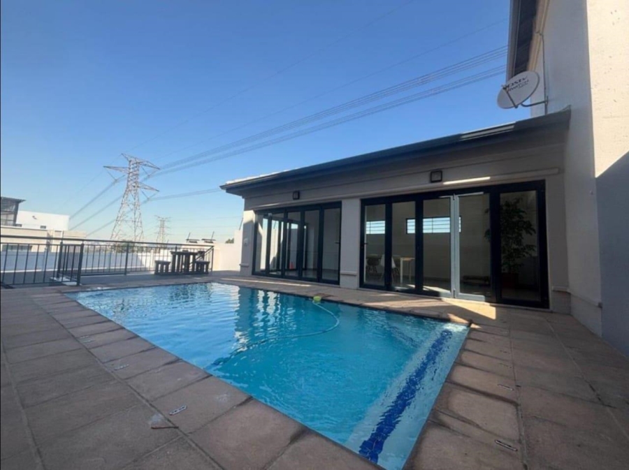 To Let 1 Bedroom Property for Rent in Morningside Gauteng