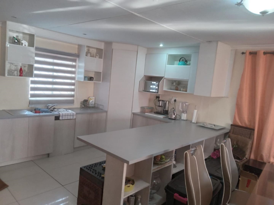 3 Bedroom Property for Sale in Roodepoort Gauteng