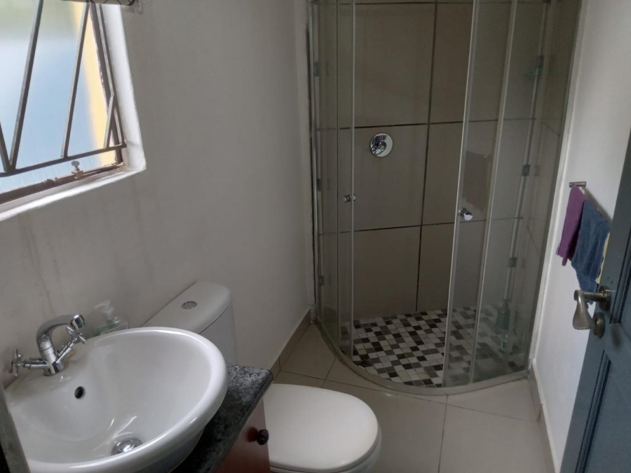 3 Bedroom Property for Sale in Roodepoort Gauteng