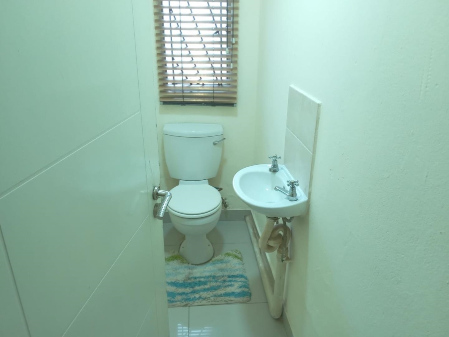 3 Bedroom Property for Sale in Roodepoort Gauteng