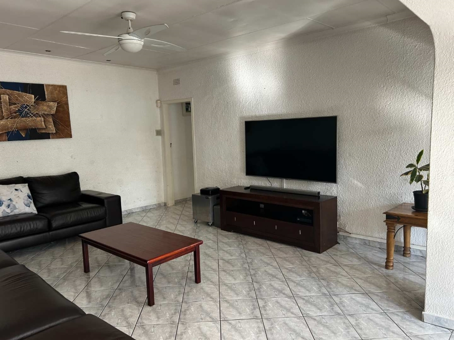 4 Bedroom Property for Sale in Brackenhurst Gauteng
