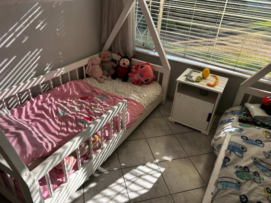 4 Bedroom Property for Sale in Brackenhurst Gauteng