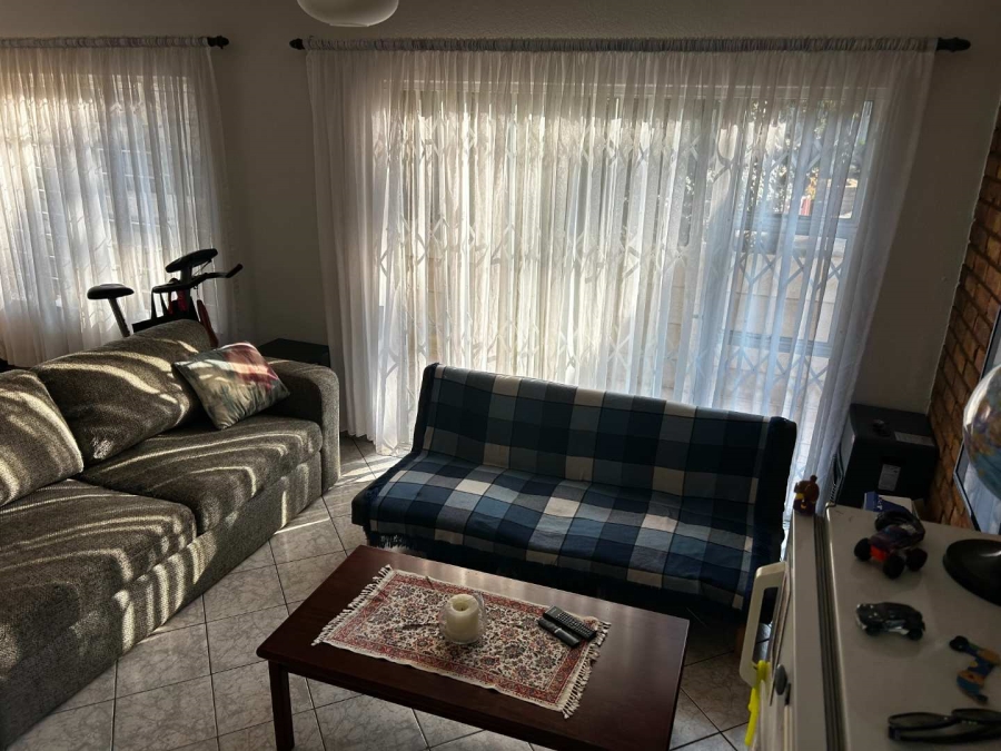 4 Bedroom Property for Sale in Brackenhurst Gauteng