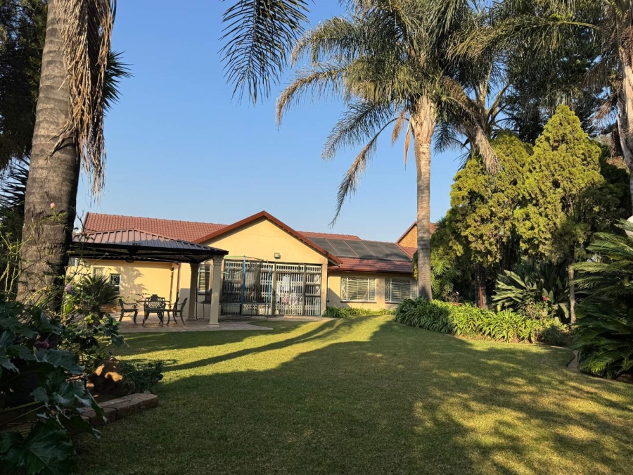 4 Bedroom Property for Sale in Brackenhurst Gauteng
