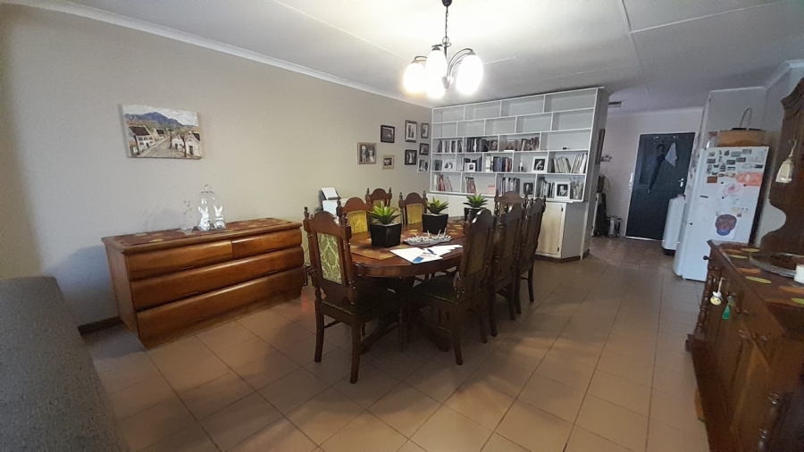2 Bedroom Property for Sale in Glen Marais Gauteng