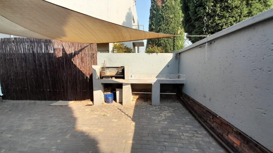 3 Bedroom Property for Sale in Glen Marais Gauteng