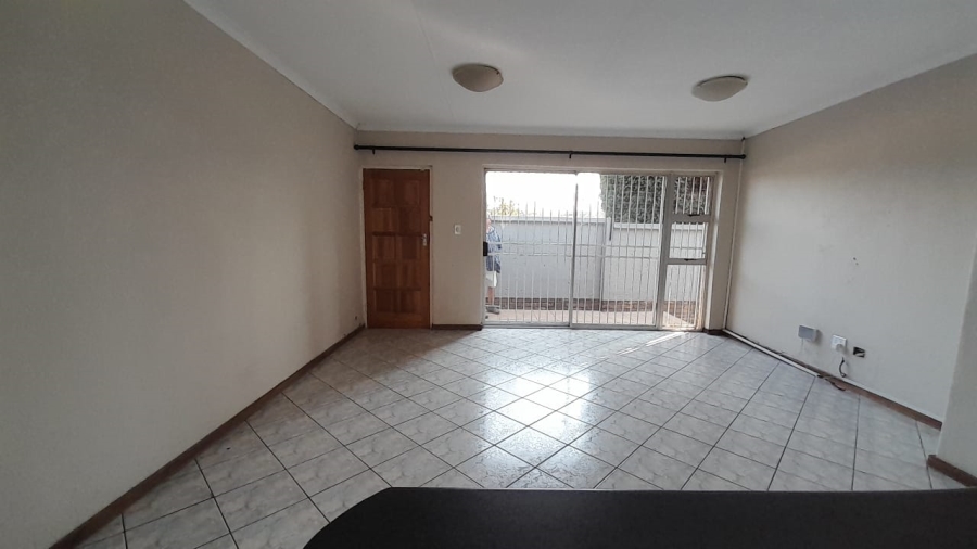 3 Bedroom Property for Sale in Glen Marais Gauteng
