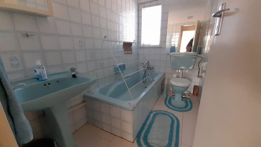3 Bedroom Property for Sale in Aston Manor Gauteng