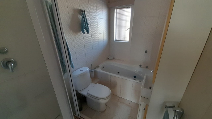 3 Bedroom Property for Sale in Aston Manor Gauteng