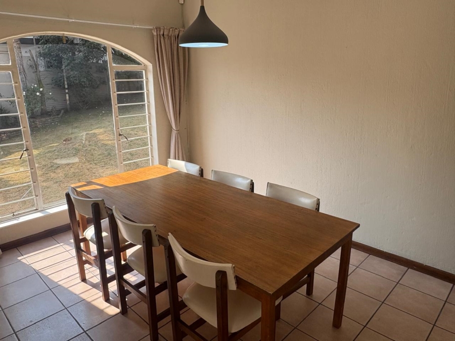 3 Bedroom Property for Sale in Oakdene Gauteng