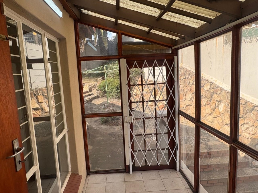 3 Bedroom Property for Sale in Oakdene Gauteng