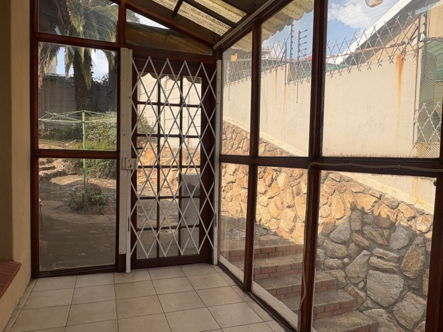 3 Bedroom Property for Sale in Oakdene Gauteng