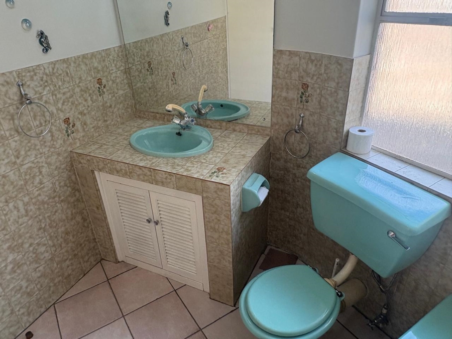 3 Bedroom Property for Sale in Oakdene Gauteng