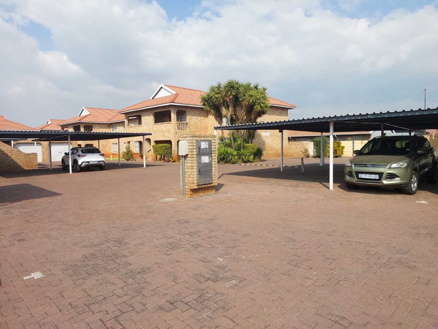 1 Bedroom Property for Sale in Alberton Gauteng