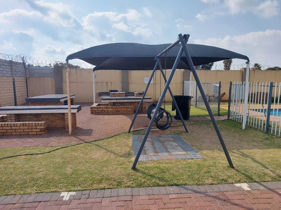1 Bedroom Property for Sale in Alberton Gauteng