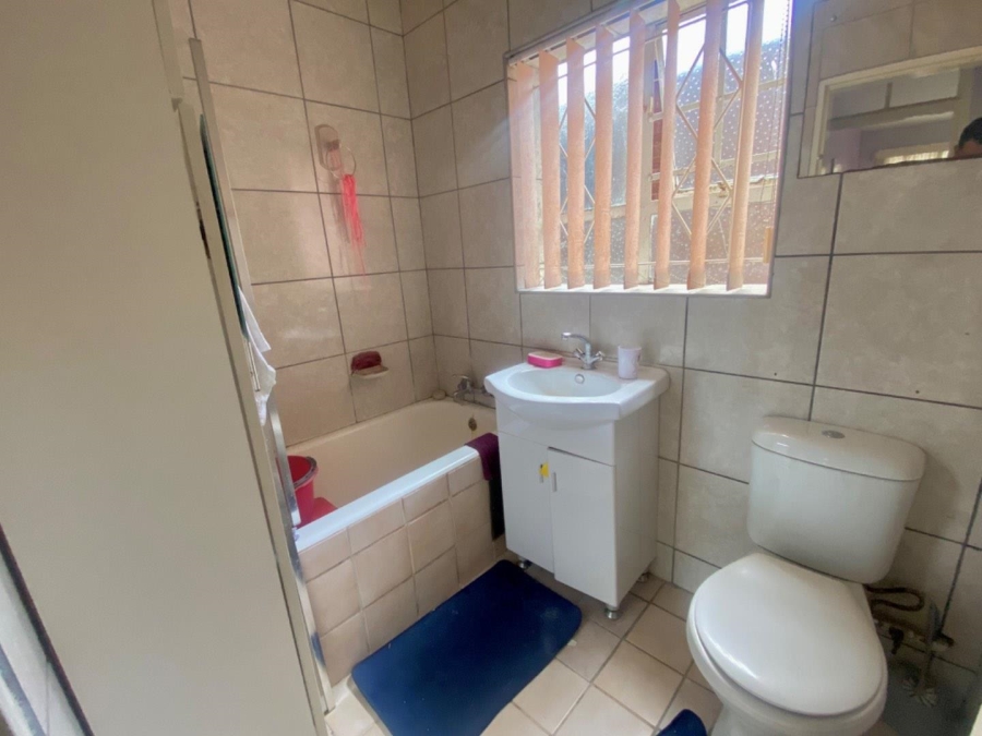 1 Bedroom Property for Sale in Benoni West Gauteng