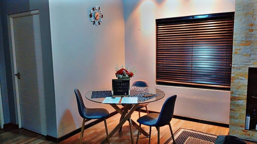 To Let 2 Bedroom Property for Rent in North Riding AH Gauteng