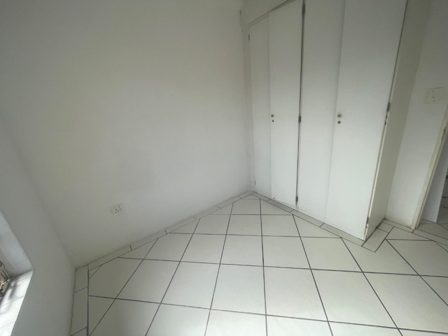 1 Bedroom Property for Sale in Terenure Gauteng