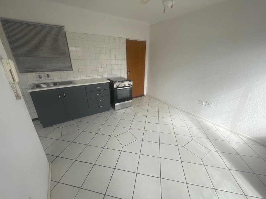 1 Bedroom Property for Sale in Terenure Gauteng