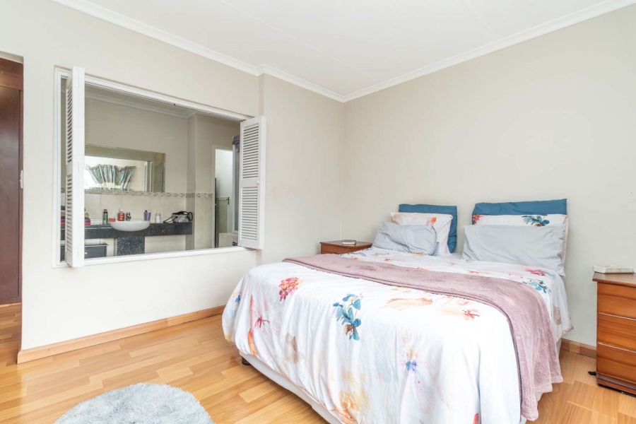 2 Bedroom Property for Sale in Rivonia Gauteng