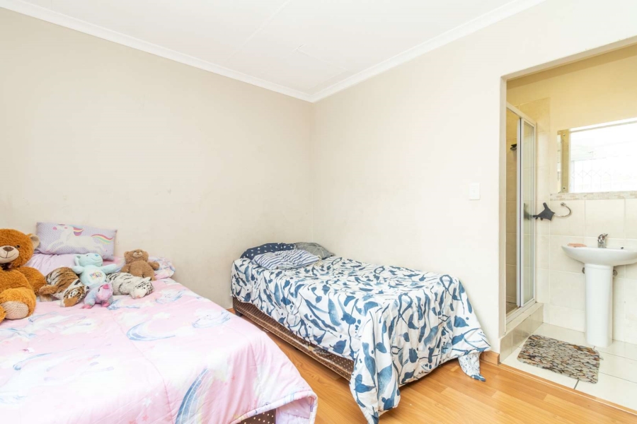 2 Bedroom Property for Sale in Rivonia Gauteng