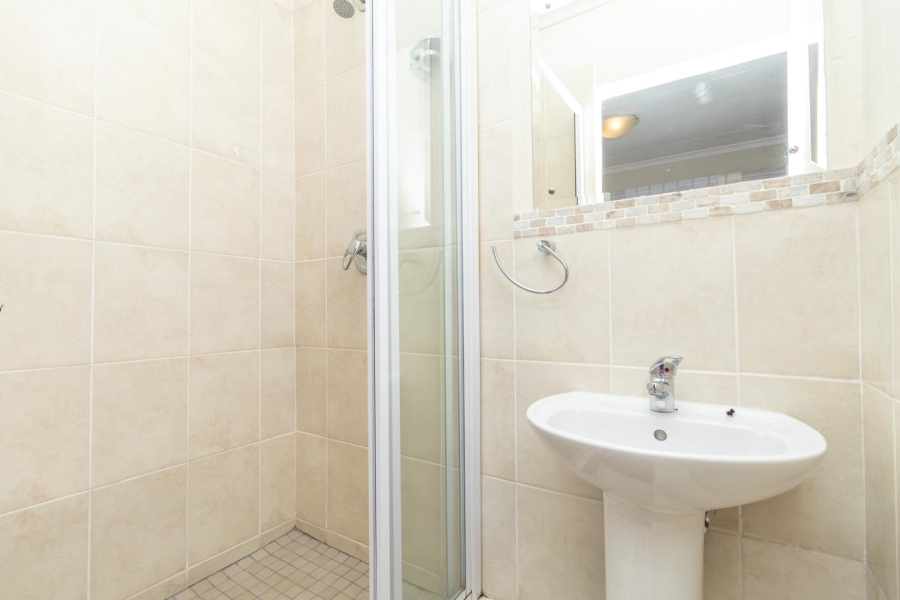 2 Bedroom Property for Sale in Rivonia Gauteng