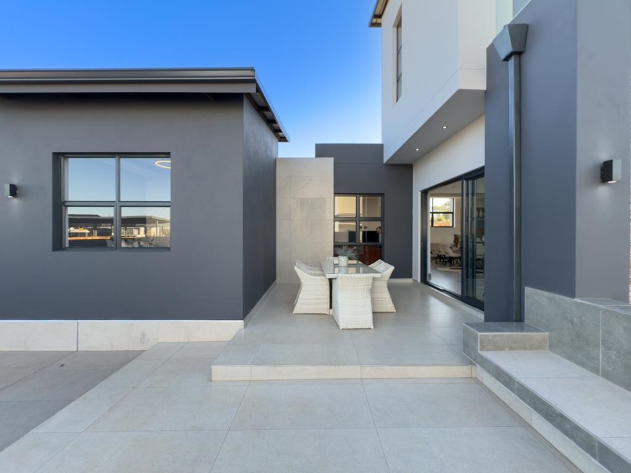 4 Bedroom Property for Sale in Fountainbrook Estate Gauteng