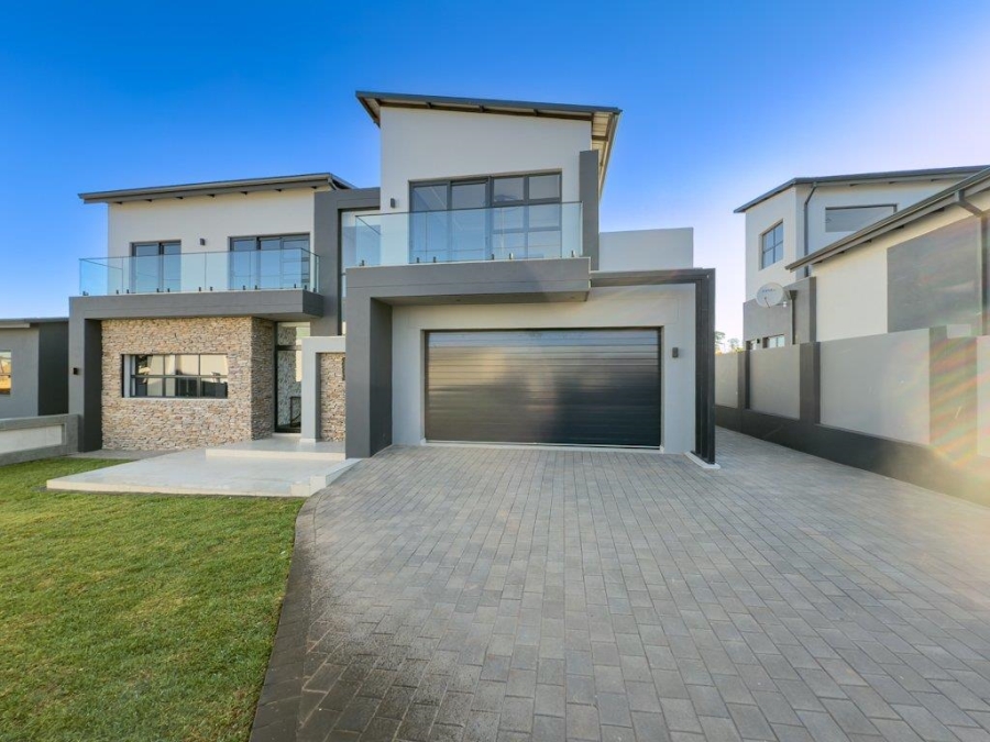 4 Bedroom Property for Sale in Fountainbrook Estate Gauteng