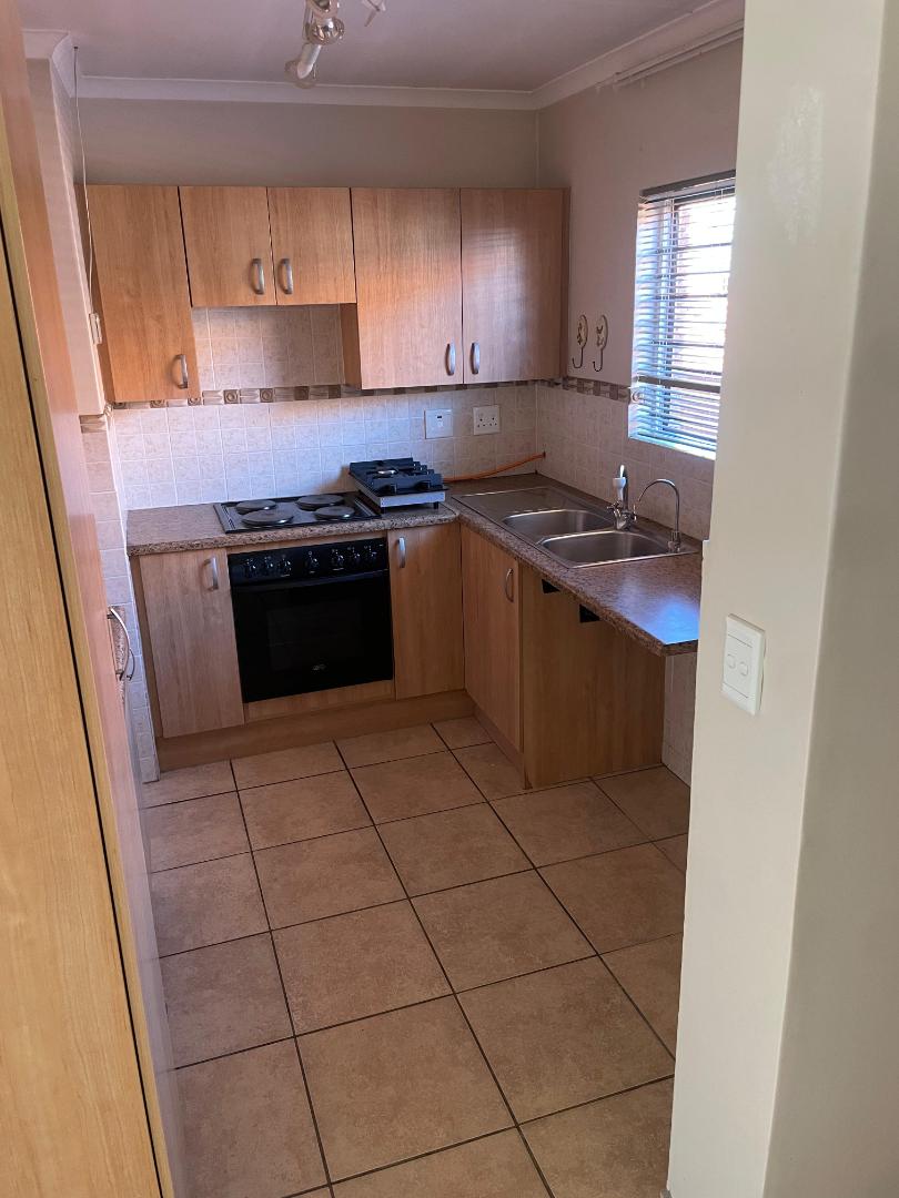 To Let 2 Bedroom Property for Rent in Willow Park Manor Gauteng