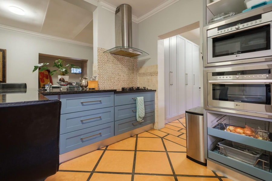 4 Bedroom Property for Sale in Constantia Park Gauteng