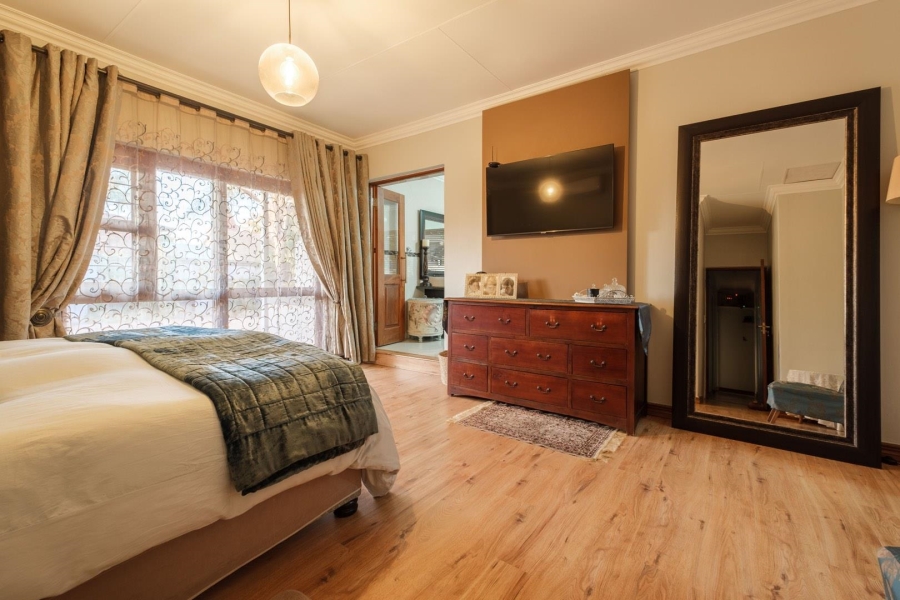 4 Bedroom Property for Sale in Constantia Park Gauteng