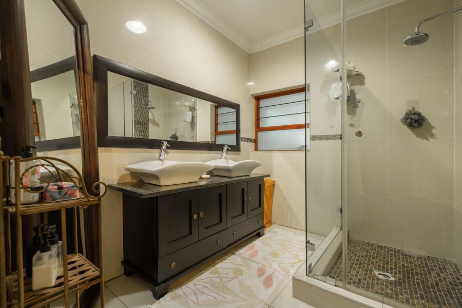 4 Bedroom Property for Sale in Constantia Park Gauteng