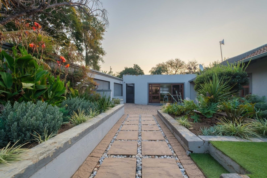 4 Bedroom Property for Sale in Constantia Park Gauteng