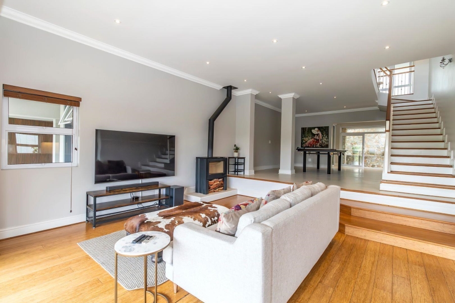 4 Bedroom Property for Sale in Helderfontein Estate Gauteng