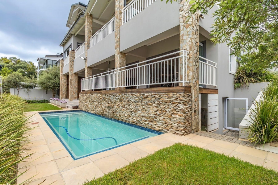 4 Bedroom Property for Sale in Helderfontein Estate Gauteng