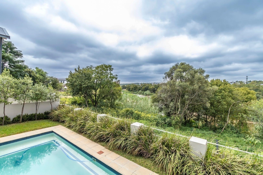 4 Bedroom Property for Sale in Helderfontein Estate Gauteng
