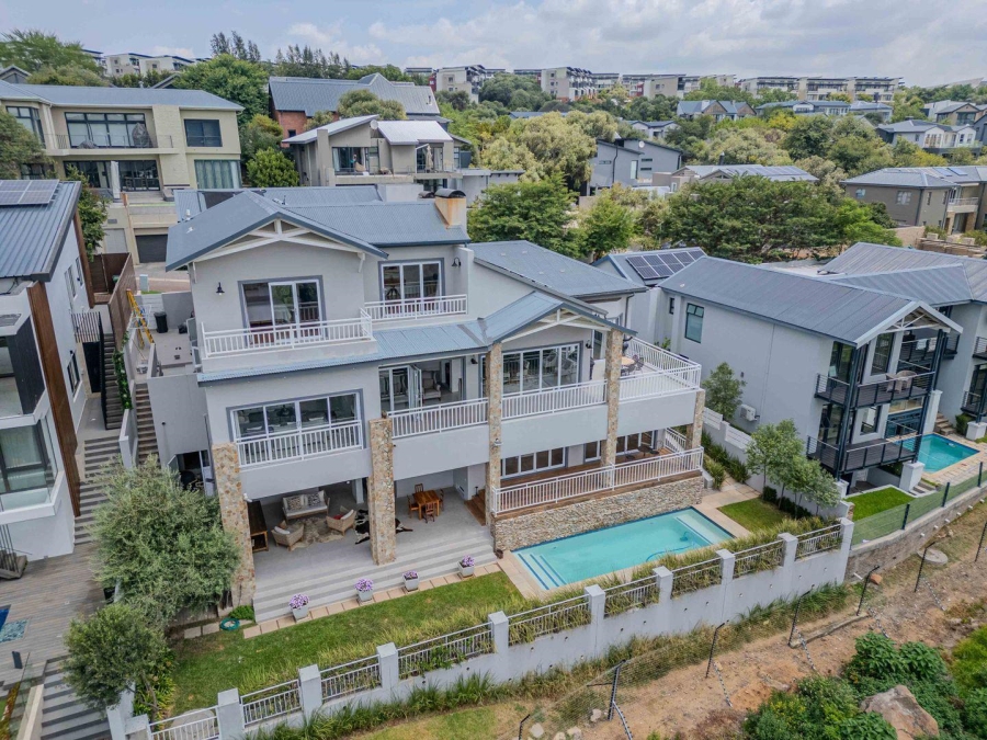 4 Bedroom Property for Sale in Helderfontein Estate Gauteng