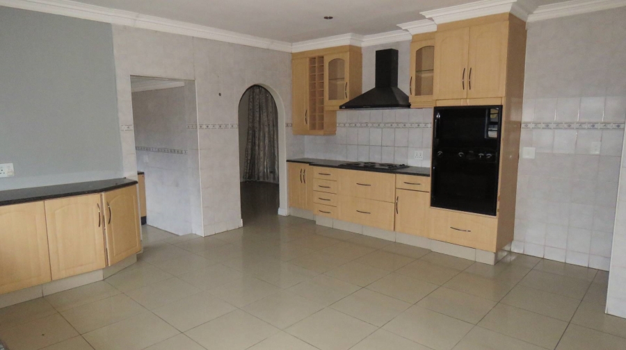 To Let 3 Bedroom Property for Rent in Brackenhurst Gauteng