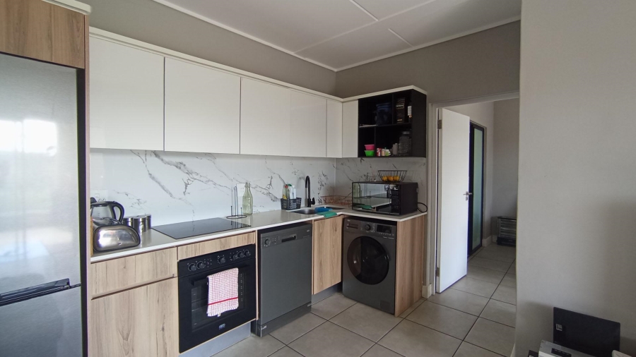 1 Bedroom Property for Sale in Buccleuch Gauteng