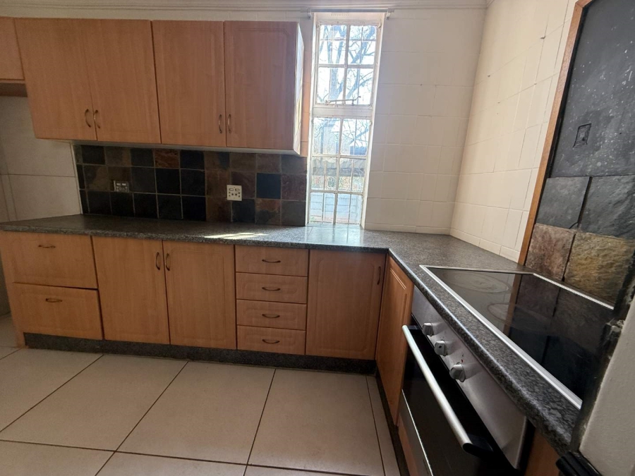 To Let 3 Bedroom Property for Rent in Delarey Gauteng