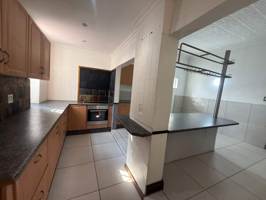 To Let 3 Bedroom Property for Rent in Delarey Gauteng