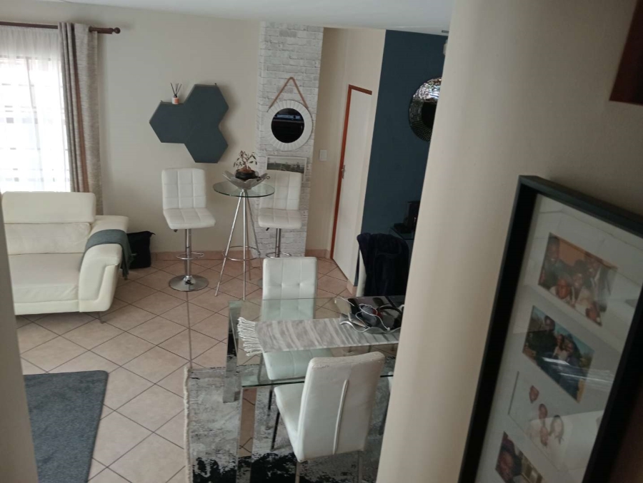 To Let 3 Bedroom Property for Rent in Hazeldean Gauteng