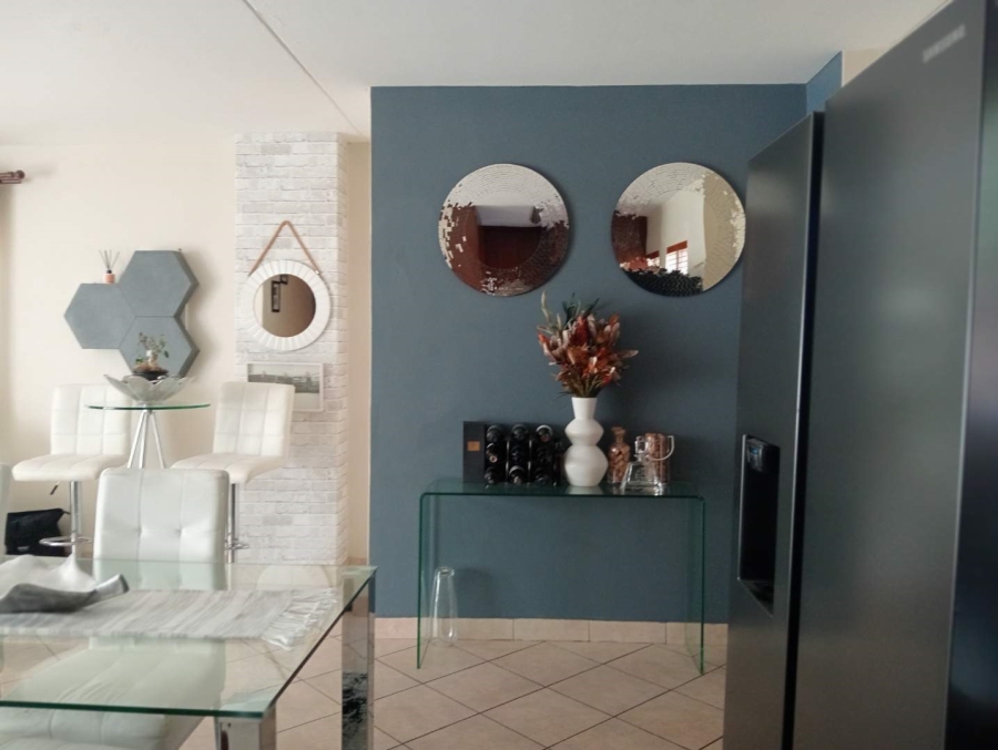 To Let 3 Bedroom Property for Rent in Hazeldean Gauteng