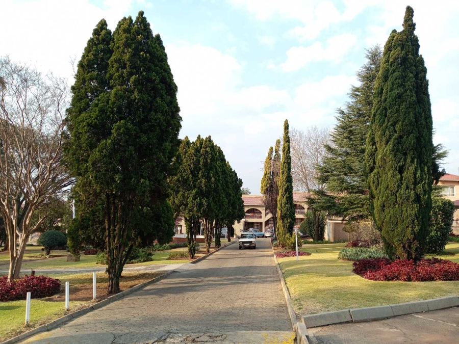 2 Bedroom Property for Sale in Albertville Gauteng