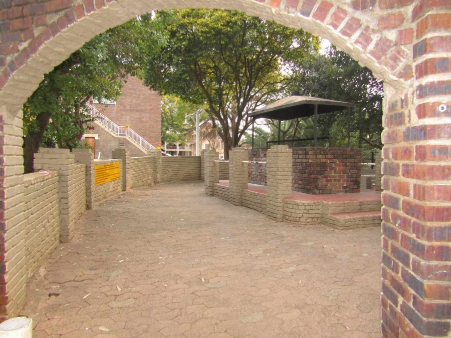 2 Bedroom Property for Sale in Albertville Gauteng