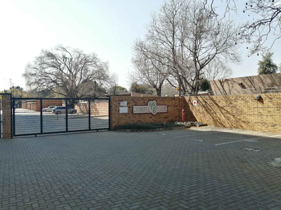 1 Bedroom Property for Sale in Hatfield Gauteng
