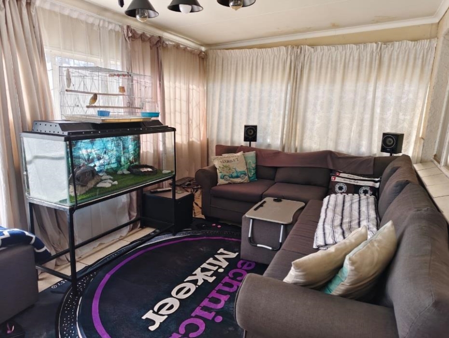 3 Bedroom Property for Sale in Edleen Gauteng