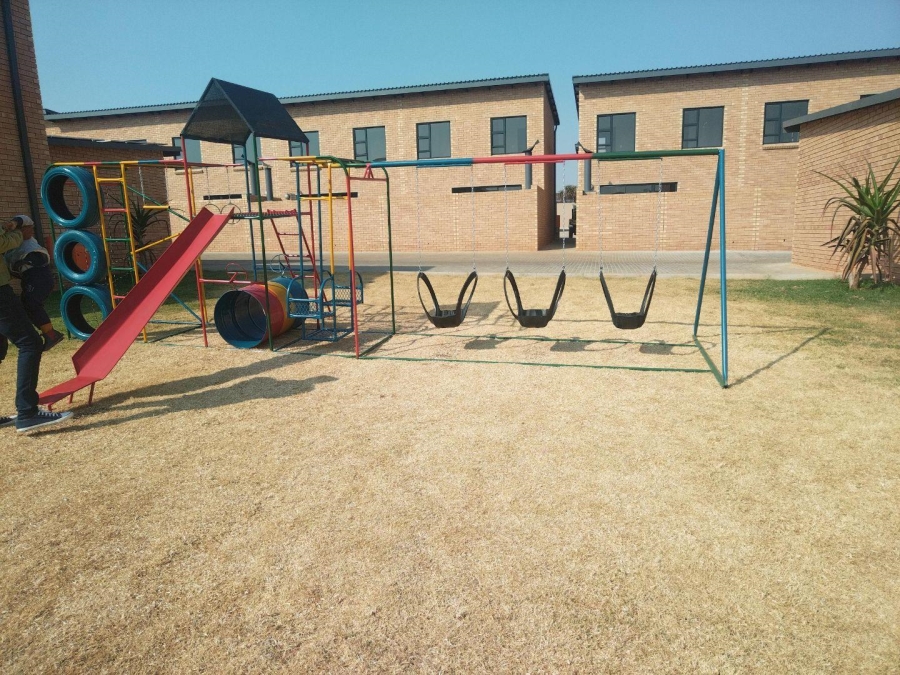 3 Bedroom Property for Sale in Glen Marais Gauteng