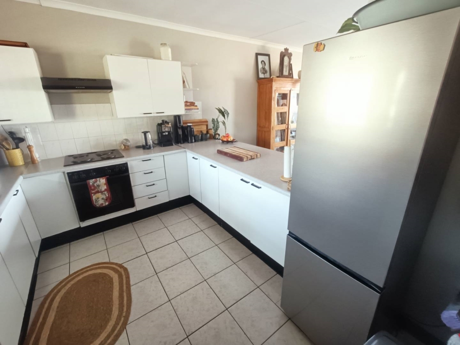 2 Bedroom Property for Sale in Zwartkop Gauteng