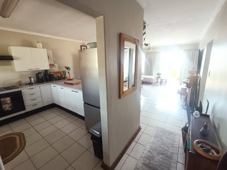2 Bedroom Property for Sale in Zwartkop Gauteng